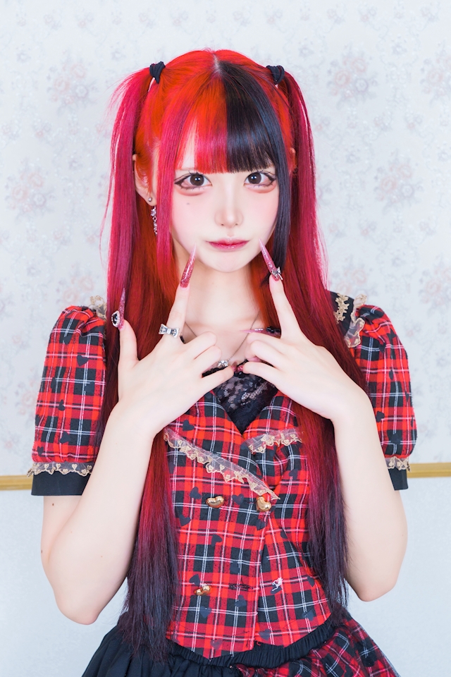 キャスト画像02