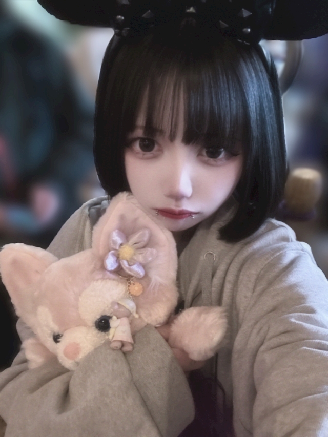 キャスト画像02