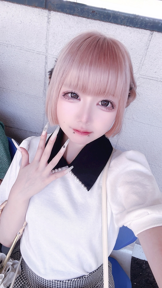 キャスト画像02