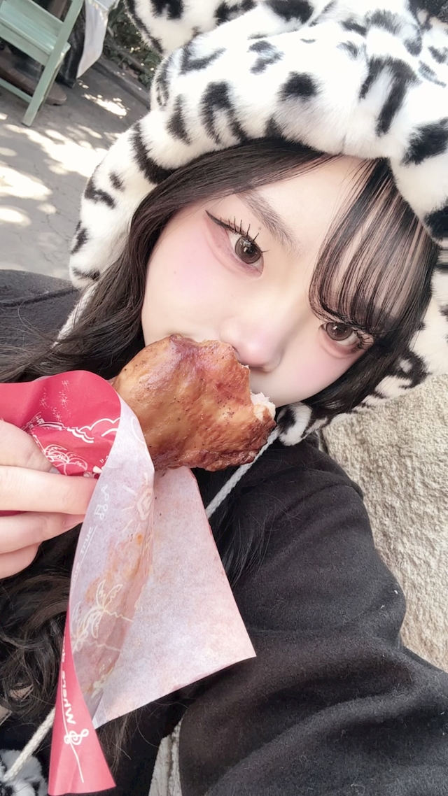 キャスト画像02